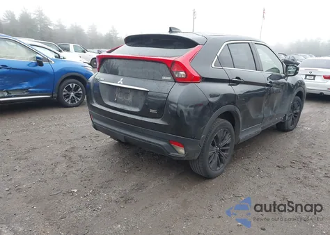 2020 Mitsubishi Eclipse Cross Le 1.5T Awc z USA, uszkodzony, nr VIN JA4AT4AA3LZ027777